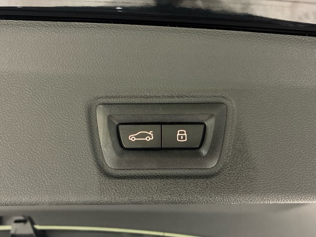 BMW Serie 4 420d Gran Coupe color Negro. Año 2025. 140KW(190CV). Diésel. En concesionario BMW Marcos Automoción de Valencia