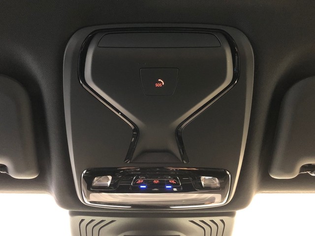 BMW X4 xDrive20d color Negro. Año 2025. 140KW(190CV). Diésel. En concesionario Vehinter Getafe de Madrid