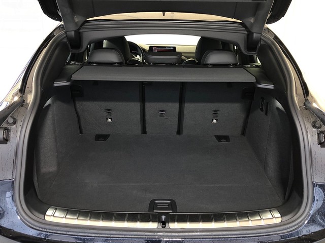 BMW X4 xDrive20d color Negro. Año 2025. 140KW(190CV). Diésel. En concesionario Vehinter Getafe de Madrid