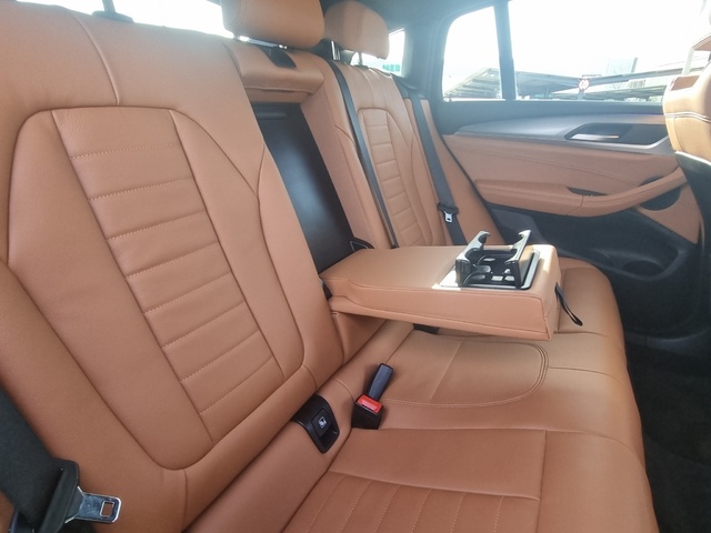 BMW X4 xDrive20d color Azul. Año 2021. 140KW(190CV). Diésel. En concesionario GANDIA Automoviles Fersan, S.A. de Valencia