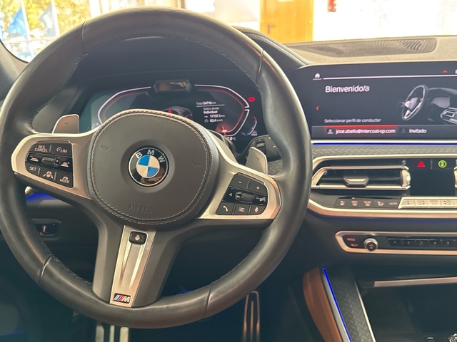 BMW X5 xDrive30d color Blanco. Año 2021. 210KW(286CV). Diésel. En concesionario Motor Gorbea de Álava