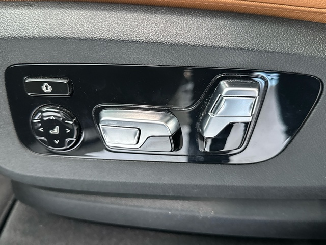 BMW X5 xDrive30d color Blanco. Año 2021. 210KW(286CV). Diésel. En concesionario Motor Gorbea de Álava