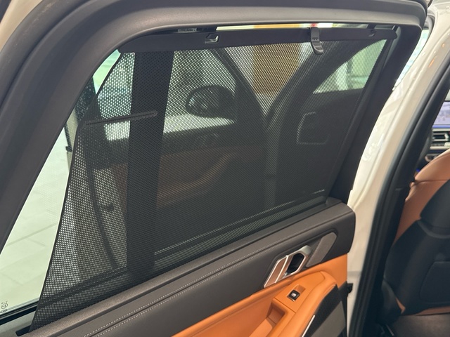 BMW X5 xDrive30d color Blanco. Año 2021. 210KW(286CV). Diésel. En concesionario Motor Gorbea de Álava