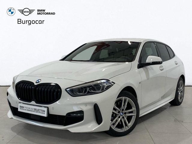 BMW Serie 1 118d color Blanco. Año 2021. 110KW(150CV). Diésel. En concesionario Motor Gorbea de Álava