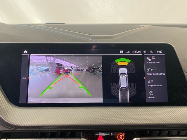 BMW Serie 1 118d color Blanco. Año 2021. 110KW(150CV). Diésel. En concesionario Motor Gorbea de Álava