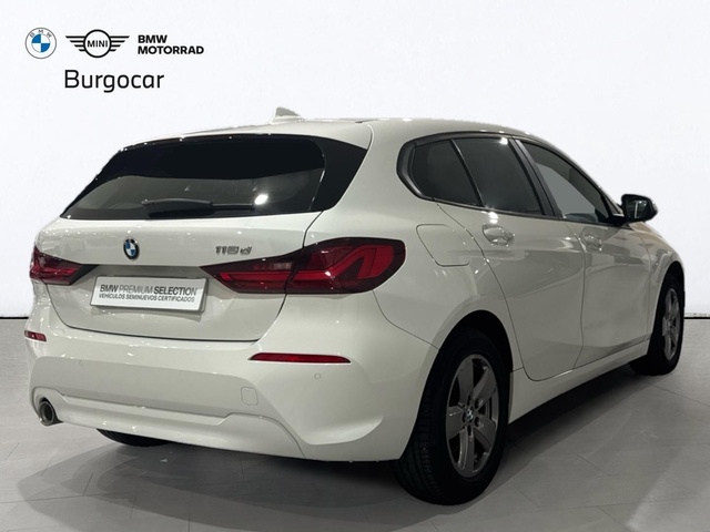 BMW Serie 1 116d color Blanco. Año 2021. 85KW(116CV). Diésel. En concesionario Motor Gorbea de Álava