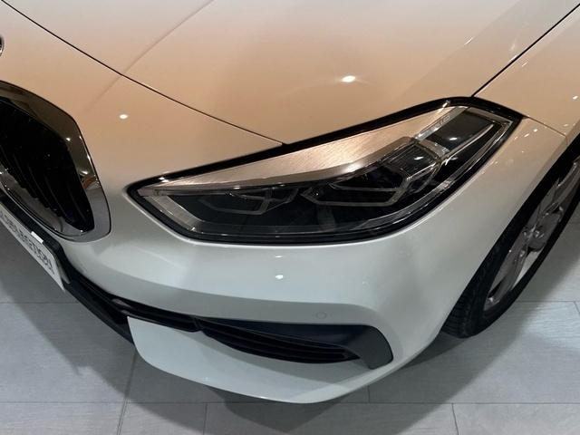 BMW Serie 1 116d color Blanco. Año 2021. 85KW(116CV). Diésel. En concesionario Motor Gorbea de Álava