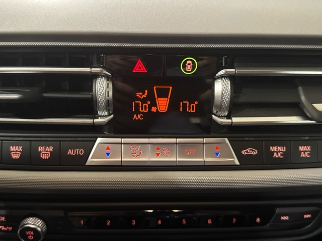 BMW Serie 1 116d color Blanco. Año 2021. 85KW(116CV). Diésel. En concesionario Motor Gorbea de Álava