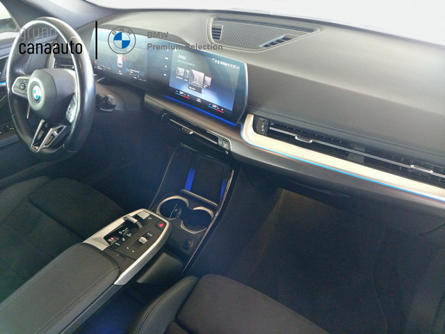 BMW X1 sDrive18d color Blanco. Año 2022. 110KW(150CV). Diésel. En concesionario LAS CHAFIRAS de Sta. C. Tenerife