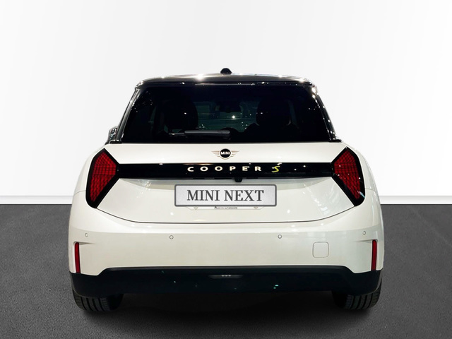 fotoG 4 del MINI MINI Cooper SE 160 kW (218 CV) 218cv Eléctrico del 2024 en Murcia