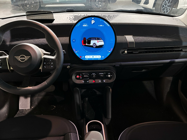 fotoG 6 del MINI MINI Cooper SE 160 kW (218 CV) 218cv Eléctrico del 2024 en Murcia