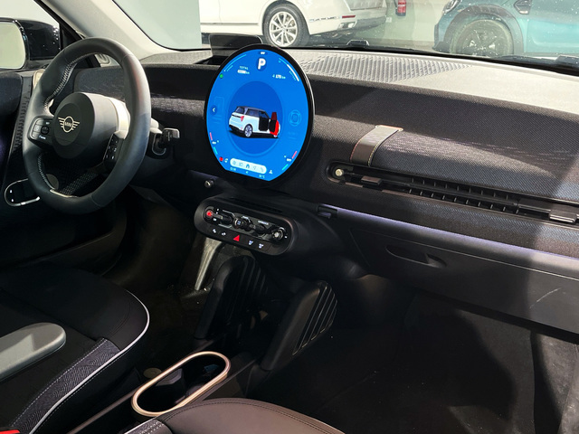 fotoG 7 del MINI MINI Cooper SE 160 kW (218 CV) 218cv Eléctrico del 2024 en Murcia