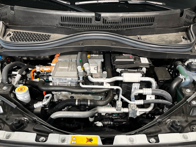 fotoG 17 del MINI MINI Cooper SE 160 kW (218 CV) 218cv Eléctrico del 2024 en Murcia