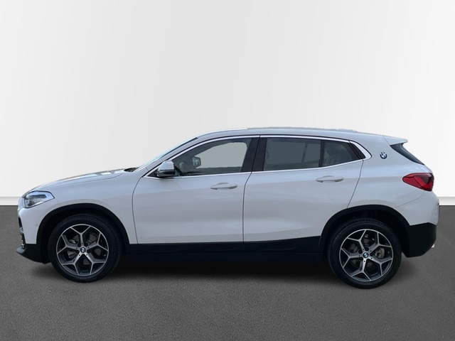 BMW X2 sDrive18i color Blanco. Año 2020. 103KW(140CV). Gasolina. En concesionario MURCIA PREMIUM S.L. JUAN CARLOS I de Murcia