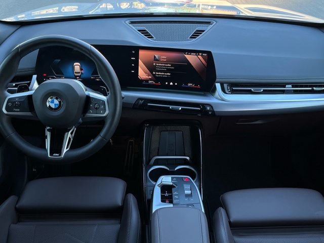 BMW X1 sDrive18d color Blanco. Año 2025. 110KW(150CV). Diésel. En concesionario Murcia Premium S.L. AV DEL ROCIO de Murcia