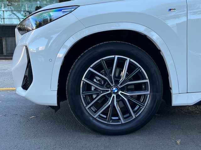 BMW X1 sDrive18d color Blanco. Año 2025. 110KW(150CV). Diésel. En concesionario Murcia Premium S.L. AV DEL ROCIO de Murcia