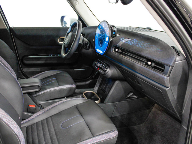 fotoG 16 del MINI MINI 5 Puertas Cooper C 115 kW (156 CV) 156cv Gasolina del 2025 en Barcelona