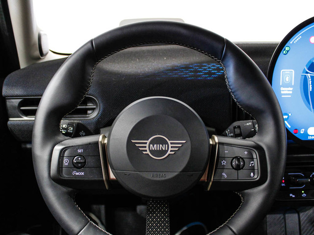 fotoG 12 del MINI MINI 5 Puertas Cooper C 115 kW (156 CV) 156cv Gasolina del 2025 en Barcelona