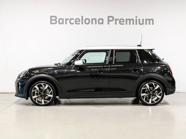 fotoG 2 del MINI MINI 5 Puertas Cooper S 150 kW (204 CV) 204cv Gasolina del 2025 en Barcelona