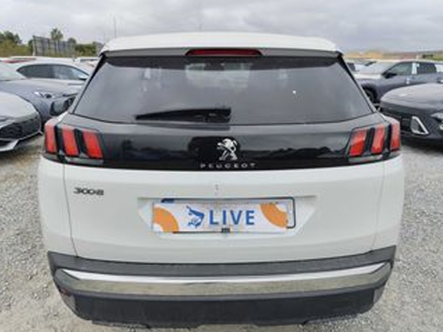Peugeot 3008 PureTech 130 S&S Allure 96 kW (130 CV)