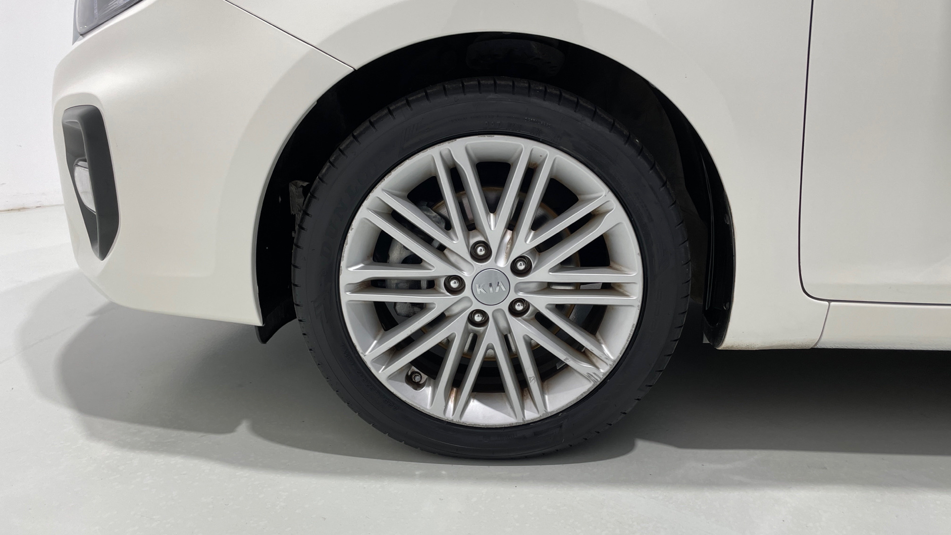 Kia Carens 1.6 GDi en Barcelona