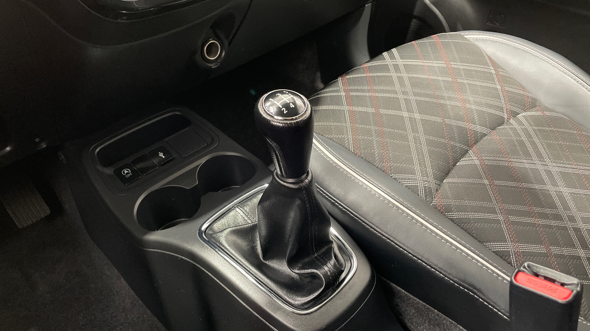 Mitsubishi Space Star 120 MPI en Barcelona