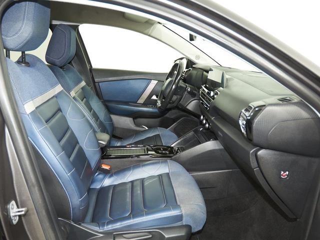 Foto 4 Citroen ë-C4 eléctrico Shine 100 kW (136 CV)