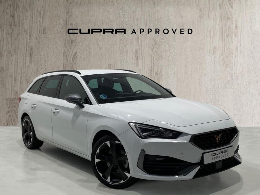 CUPRA Leon Sportstourer 1.5 eTSI en Barcelona