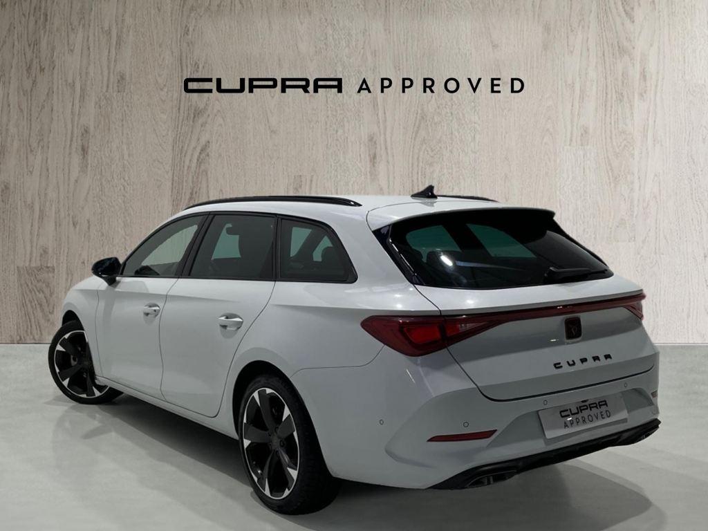 CUPRA Leon Sportstourer 1.5 eTSI en Barcelona