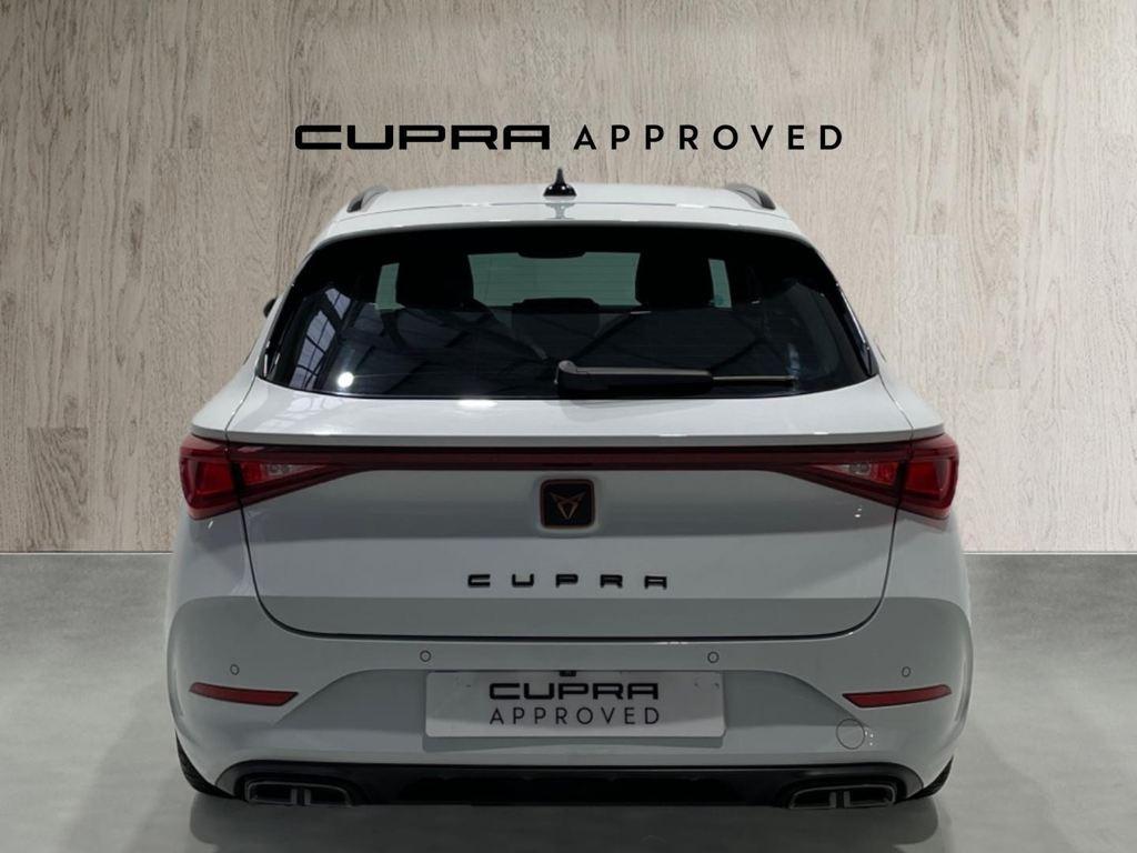 CUPRA Leon Sportstourer 1.5 eTSI en Barcelona
