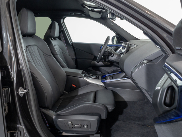 BMW X3 xDrive20d color Gris. Año 2025. 145KW(197CV). Diésel. En concesionario Oliva Motor Girona de Girona