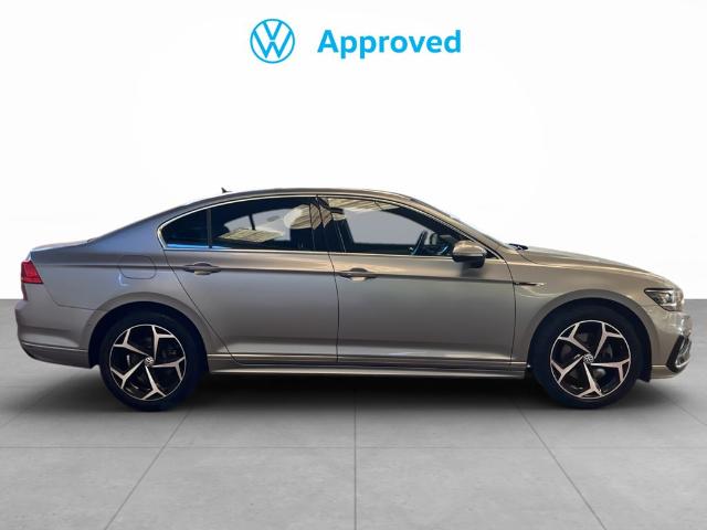 Volkswagen Passat R-Line 2.0 TDI 140 kW (190 CV) DSG