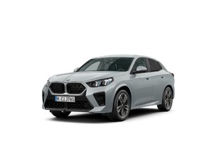Fotos de BMW X2 xDrive20d color Gris. Año 2025. 120KW(163CV). Diésel. En concesionario Celtamotor Vigo de Pontevedra