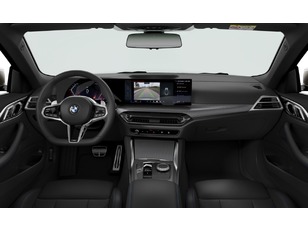 Fotos de BMW Serie 4 420i Cabrio color Blanco. Año 2025. 135KW(184CV). Gasolina. En concesionario Celtamotor Vigo de Pontevedra