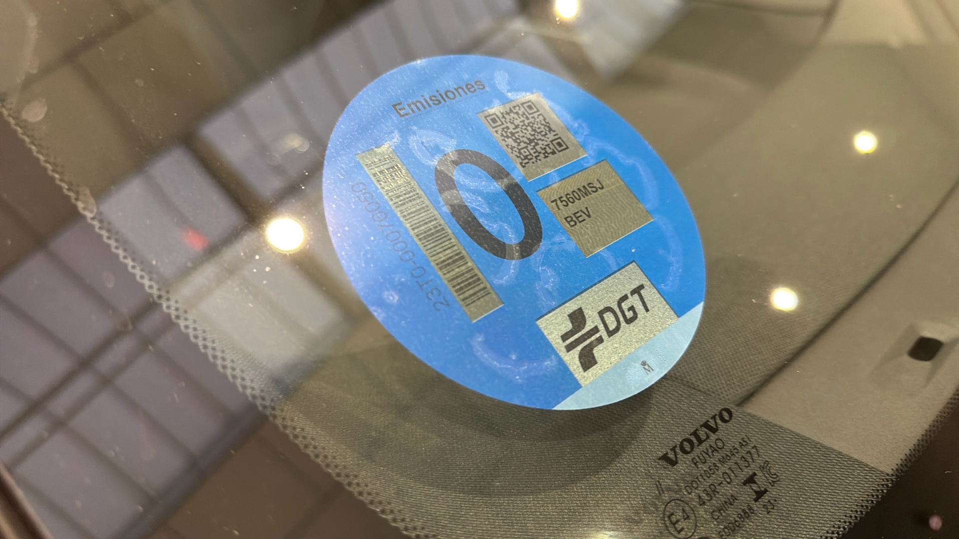 Volvo EX30 segunda mano 87114371 - 14