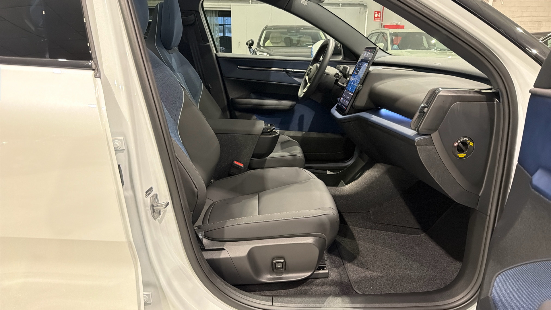 Volvo EX30 segunda mano 87114371 - 43