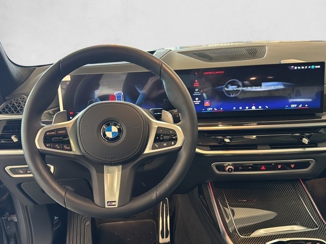 BMW X7 xDrive40d color Gris. Año 2025. 259KW(352CV). Diésel. En concesionario Enekuri Motor de Vizcaya