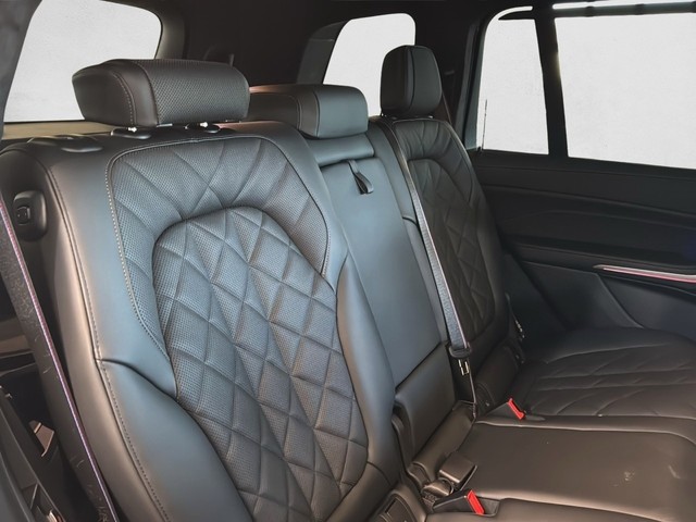 BMW X7 xDrive40d color Gris. Año 2025. 259KW(352CV). Diésel. En concesionario Enekuri Motor de Vizcaya