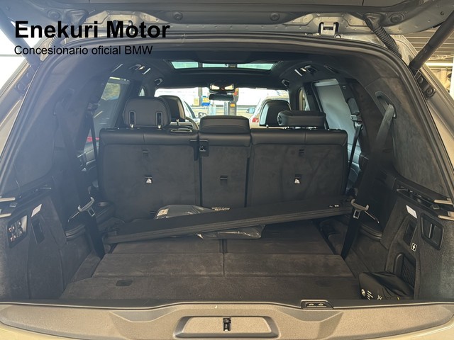 BMW X7 xDrive40d color Gris. Año 2025. 259KW(352CV). Diésel. En concesionario Enekuri Motor de Vizcaya