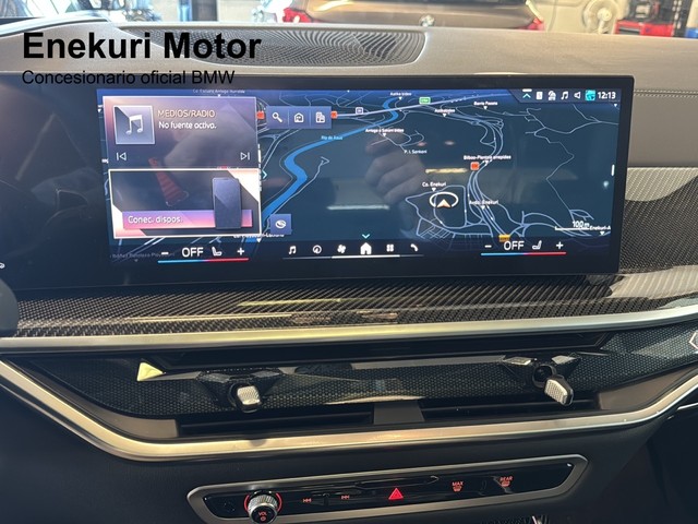 BMW X7 xDrive40d color Gris. Año 2025. 259KW(352CV). Diésel. En concesionario Enekuri Motor de Vizcaya
