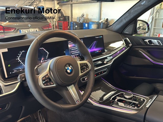 BMW X7 xDrive40d color Gris. Año 2025. 259KW(352CV). Diésel. En concesionario Enekuri Motor de Vizcaya