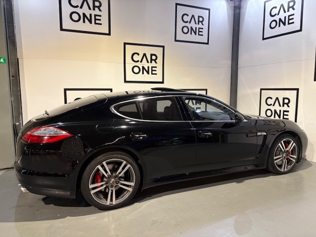 Porsche Panamera Turbo 368 kW (500 CV)