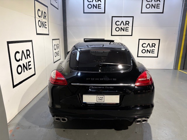 Porsche Panamera Turbo 368 kW (500 CV)