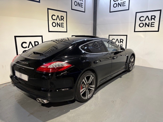 Porsche Panamera Turbo 368 kW (500 CV)