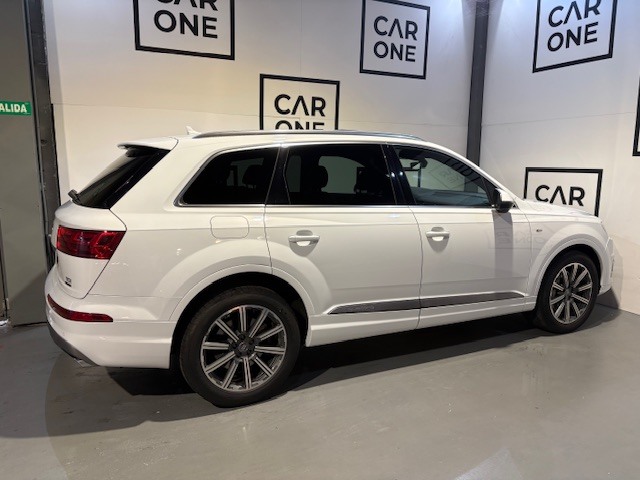 Audi Q7 sport 3.0 TDI quattro 200 kW (272 CV) tiptronic