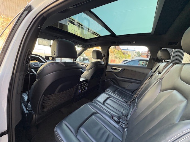 Audi Q7 sport 3.0 TDI quattro 200 kW (272 CV) tiptronic