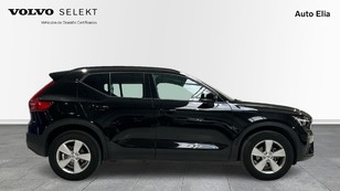 Volvo XC40 T2 Essential Auto 95 kW (129 CV) - 4 Volvo XC40 T2 Ocasión 95 KW (129CV) - 4