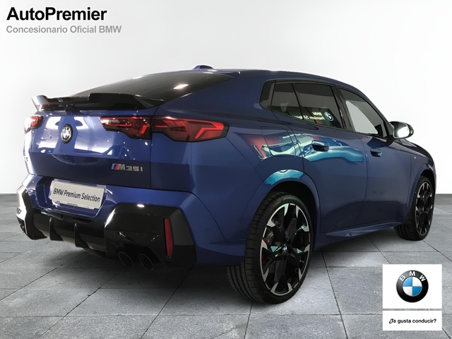 BMW X2 M35i color Azul. Año 2025. 221KW(300CV). Gasolina. En concesionario Auto Premier, S.A. - MADRID de Madrid