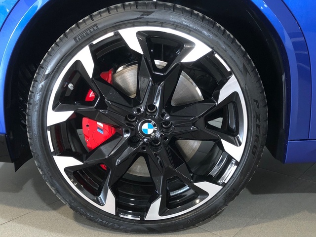 BMW X2 M35i color Azul. Año 2025. 221KW(300CV). Gasolina. En concesionario Auto Premier, S.A. - MADRID de Madrid