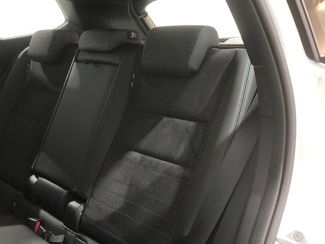 BMW iX1 xDrive30 color Blanco. Año 2025. 230KW(313CV). Eléctrico. En concesionario Auto Premier, S.A. - MADRID de Madrid